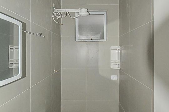 Banheiro de casa para alugar com 2 quartos, 55m² em Vila Jerusalem, São Bernardo do Campo
