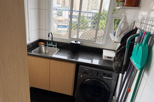 Área de serviço de casa para alugar com 3 quartos, 236m² em Vila Anhanguera, São Paulo