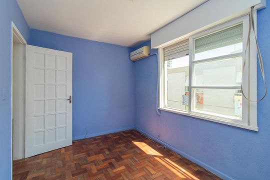 Quarto 2 de apartamento à venda com 2 quartos, 50m² em Cristal, Porto Alegre