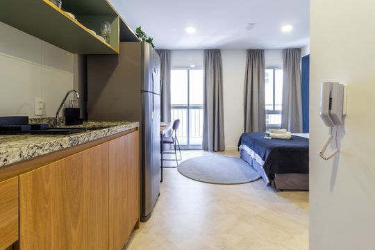 Cozinha de kitnet/studio para alugar com 1 quarto, 26m² em Jardim Paulista, São Paulo