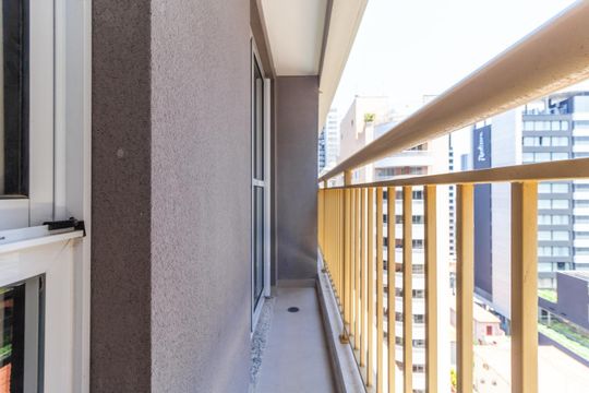 Varanda de kitnet/studio para alugar com 1 quarto, 26m² em Jardim Paulista, São Paulo