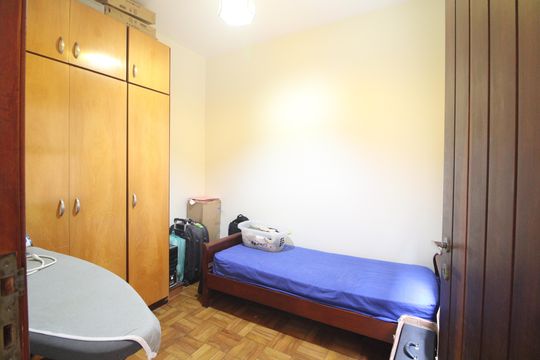 Quarto de serviço de casa à venda com 3 quartos, 399m² em Jardim Santa Helena, São Paulo