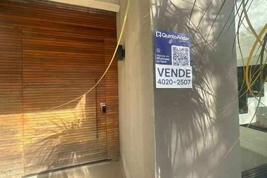Fachada de casa de condomínio à venda com 4 quartos, 343m² em Residencial Burle Marx, Santana de Parnaíba