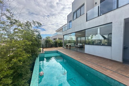 Piscina de casa de condomínio à venda com 4 quartos, 343m² em Residencial Burle Marx, Santana de Parnaíba