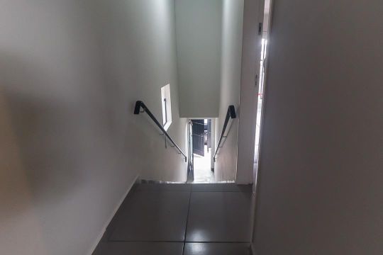 Entrada de kitnet/studio para alugar com 1 quarto, 35m² em Vl. Santista, Mogi das Cruzes