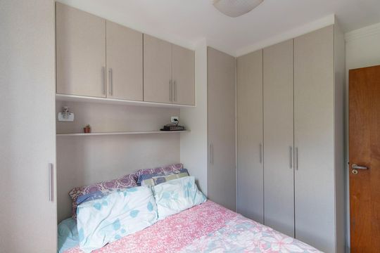 Quarto 1 de apartamento para alugar com 1 quarto, 34m² em Jardim Maringa, São Paulo