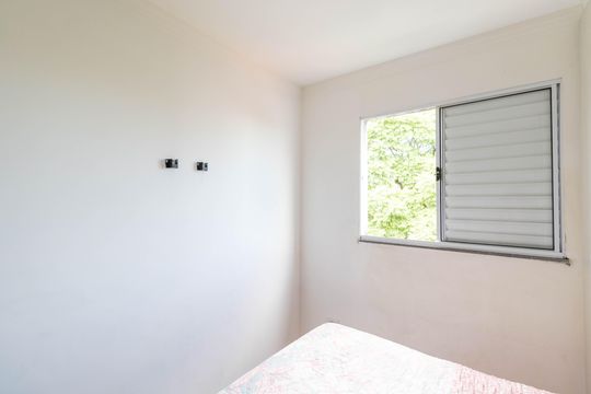 Quarto 1 de apartamento para alugar com 1 quarto, 34m² em Jardim Maringa, São Paulo