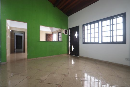 Casa à venda com 2 quartos, 136m² em Vila Nova York, São Paulo