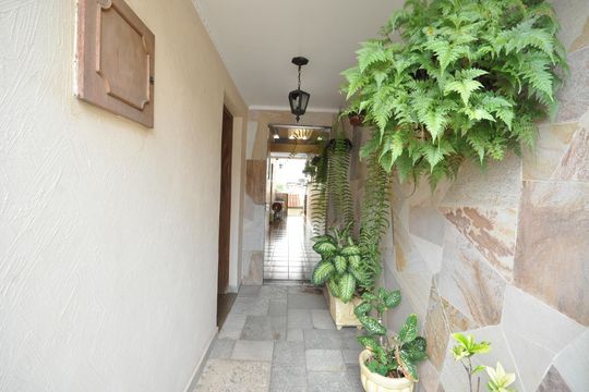 Hall de entrada de casa à venda com 3 quartos, 286m² em Vila Paiva, São Paulo