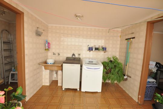Área de Serviço de casa à venda com 3 quartos, 286m² em Vila Paiva, São Paulo
