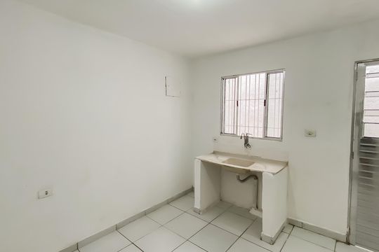 Cozinha de casa para alugar com 1 quarto, 45m² em Parque Cisper, São Paulo