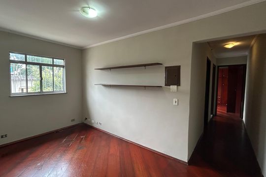 Edícula - Escritório de casa à venda com 2 quartos, 250m² em Jardim Santa Cruz (campo Grande), São Paulo