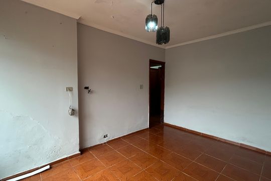 Sala de casa à venda com 2 quartos, 250m² em Jardim Santa Cruz (campo Grande), São Paulo