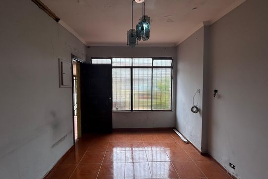 Casa à venda com 2 quartos, 250m² em Jardim Santa Cruz (campo Grande), São Paulo