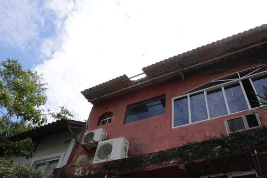 Fachada de casa de condomínio para alugar com 4 quartos, 200m² em Itanhangá, Rio de Janeiro