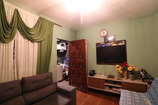 Casa à venda com 2 quartos, 100m² em Montanhão, São Bernardo do Campo