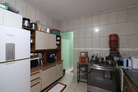 Cozinha  de casa à venda com 2 quartos, 100m² em Montanhão, São Bernardo do Campo