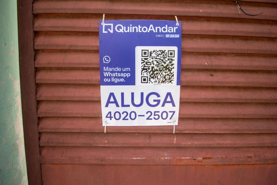 Fachada  de casa para alugar com 2 quartos, 80m² em Jardim Sao Guilherme, Sorocaba