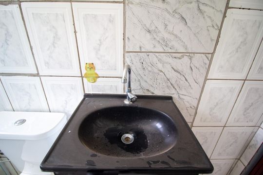 Banheiro de casa para alugar com 2 quartos, 80m² em Jardim Sao Guilherme, Sorocaba
