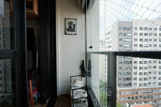 Varanda de kitnet/studio à venda com 1 quarto, 22m² em Vila Mariana, São Paulo