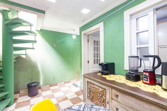 Área de Serviço  de casa de condomínio à venda com 2 quartos, 150m² em São Pedro, Osasco