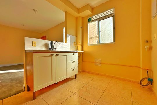 Cozinha de apartamento à venda com 2 quartos, 42m² em Santo Andre, São Leopoldo