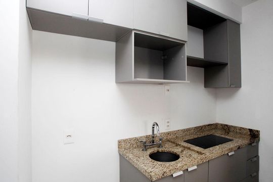 Cozinha de kitnet/studio à venda com 1 quarto, 30m² em Farroupilha, Porto Alegre