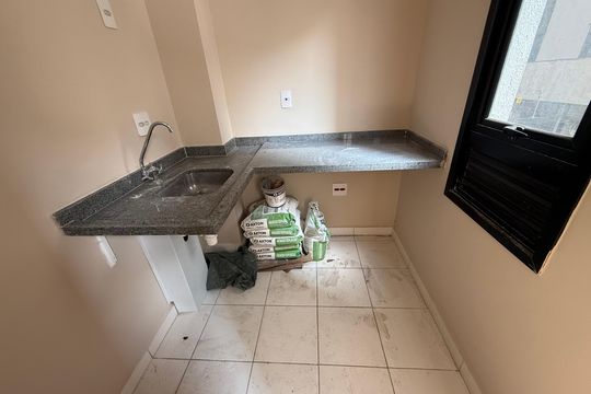 Cozinha de apartamento para alugar com 2 quartos, 55m² em Vila Buarque, São Paulo
