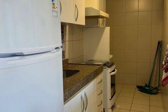 Cozinha  de apartamento para alugar com 1 quarto, 45m² em Graça, Salvador