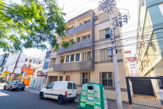 Fachada de apartamento para alugar com 3 quartos, 74m² em Menino Deus, Porto Alegre