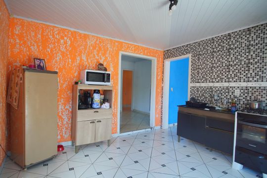 Cozinha de casa à venda com 3 quartos, 130m² em Feitoria, São Leopoldo