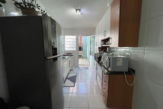 Cozinha de casa à venda com 1 quarto, 130m² em Rio Pequeno, São Paulo