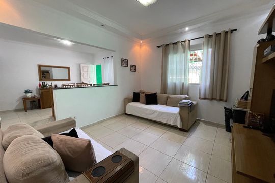 Casa à venda com 1 quarto, 130m² em Rio Pequeno, São Paulo