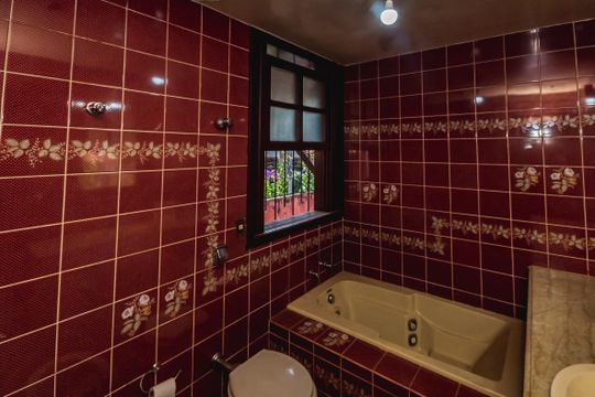 Casa à venda com 5 quartos, 412m² em São José, Belo Horizonte