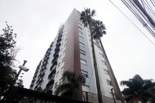 Fachada de apartamento à venda com 1 quarto, 67m² em Menino Deus, Porto Alegre