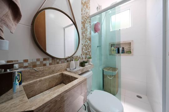 Banheiro de apartamento para alugar com 2 quartos, 55m² em Vila Guilhermina, São Paulo