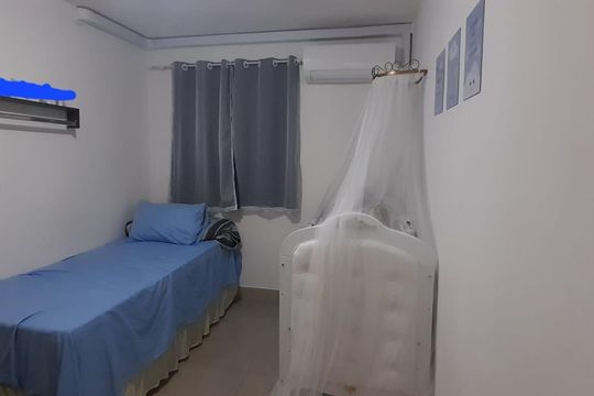 Quarto de apartamento à venda com 2 quartos, 57m² em Parque das Camelias, Campinas