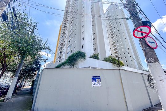 Fachada com Plaquinha de apartamento à venda com 3 quartos, 68m² em Maranhão, São Paulo
