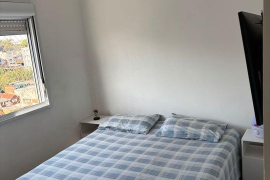Quarto de apartamento à venda com 2 quartos, 50m² em Jardim Roberto, Osasco