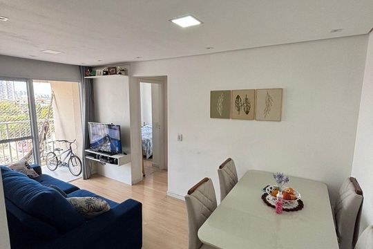 Sala de apartamento à venda com 2 quartos, 50m² em Jardim Roberto, Osasco