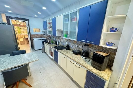 Cozinha de casa à venda com 5 quartos, 500m² em Belém Velho, Porto Alegre