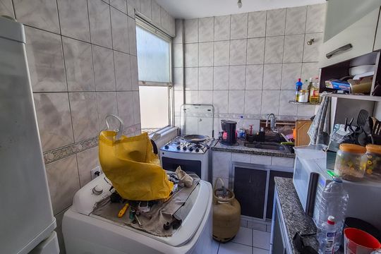 Cozinha de apartamento para alugar com 2 quartos, 30m² em Ramos, Rio de Janeiro
