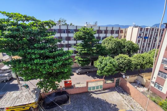 Vista Quarto 1 de apartamento para alugar com 2 quartos, 30m² em Ramos, Rio de Janeiro