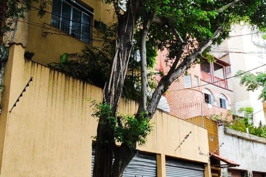 Fachada de kitnet/studio à venda com 1 quarto, 14m² em Santa Teresa, Rio de Janeiro