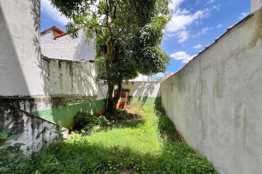 Quintal de casa à venda com 3 quartos, 212m² em Vila Dom Pedro Ii, São Paulo