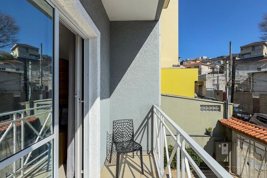 Sacada de casa à venda com 4 quartos, 305m² em Jardim Monte Azul, São Paulo