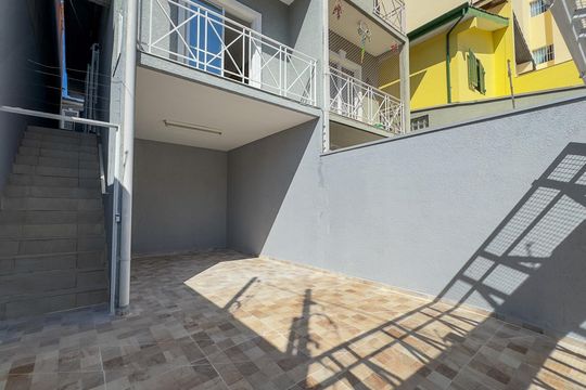 Garagem de casa à venda com 4 quartos, 305m² em Jardim Monte Azul, São Paulo