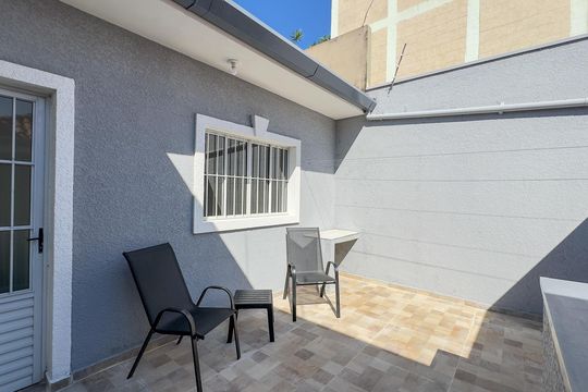Quintal de casa à venda com 4 quartos, 305m² em Jardim Monte Azul, São Paulo