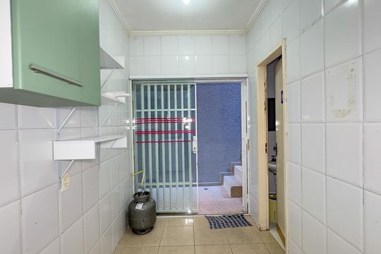 Área de Serviço de casa à venda com 4 quartos, 305m² em Jardim Monte Azul, São Paulo