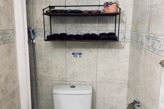 Banheiro de apartamento à venda com 3 quartos, 230m² em Todos Os Santos, Rio de Janeiro